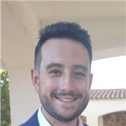 Ingeniero Técnico agrícola con amplia experiencia en el sector y recién graduado en el máster de formación de profesorado para secundaria, bachillerato y FP.